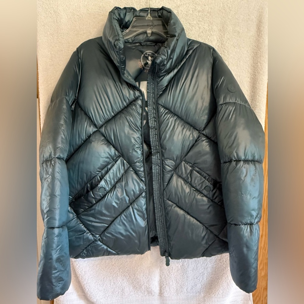 SAVE THE DUCK- cozy puffer jacket. Beautiful teal green. Like new. Retails $298.
